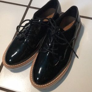 Black Oxford platform shoes